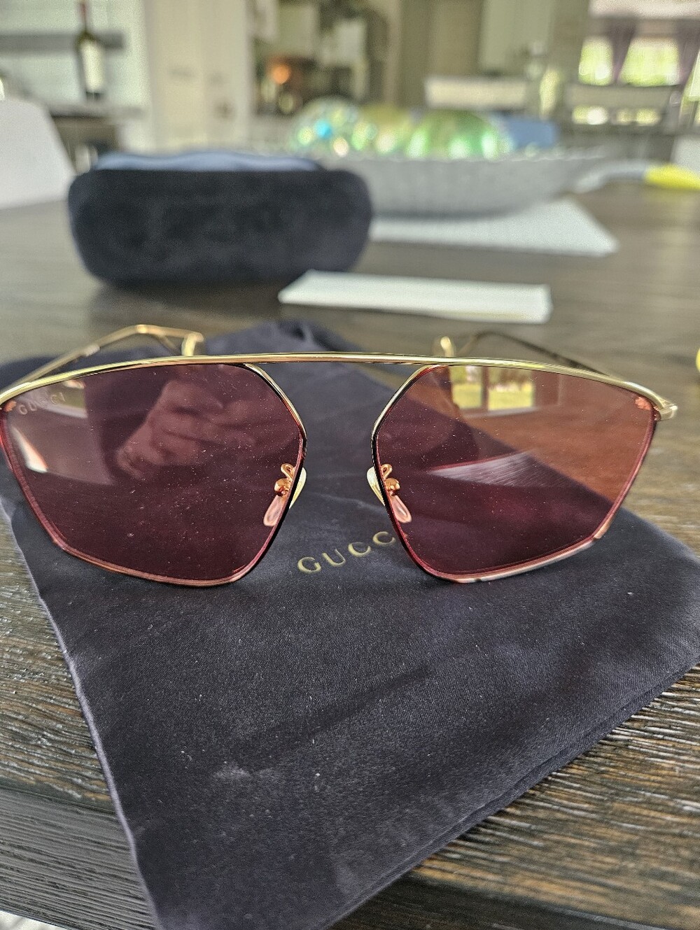 Gucci Pink Gold Frame Sunglasses GG0437SA - Picture 8 of 11